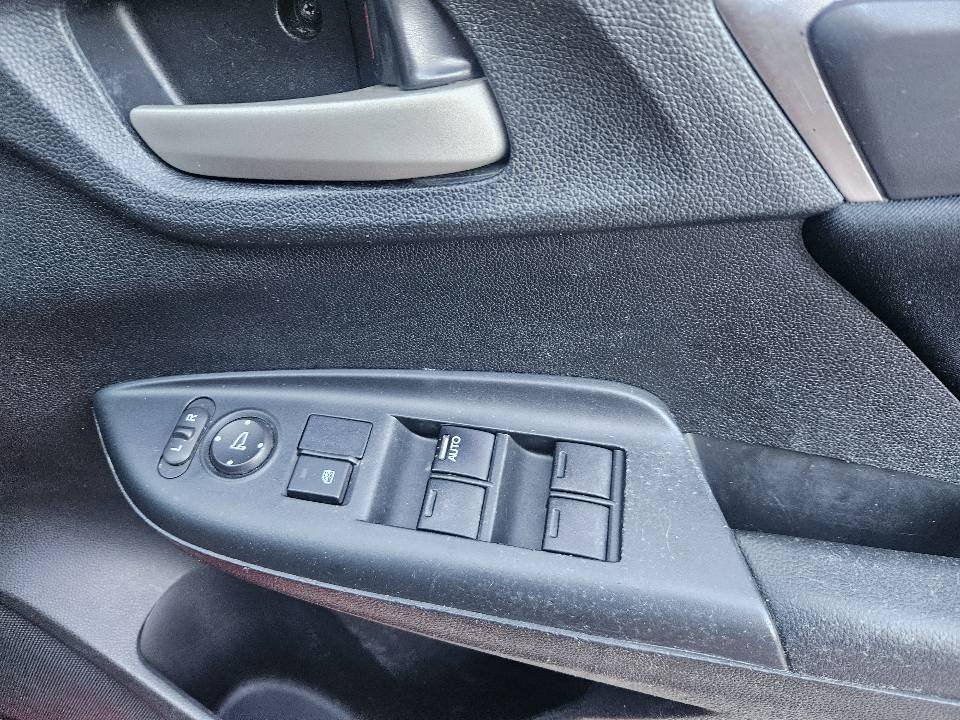 2015 Honda jazz vtec automatic low kms11.jpg